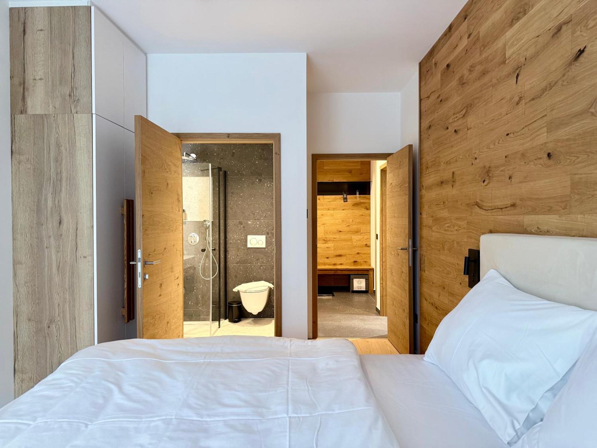 Elsa Spa Apartments Tux Ngoại thất bức ảnh